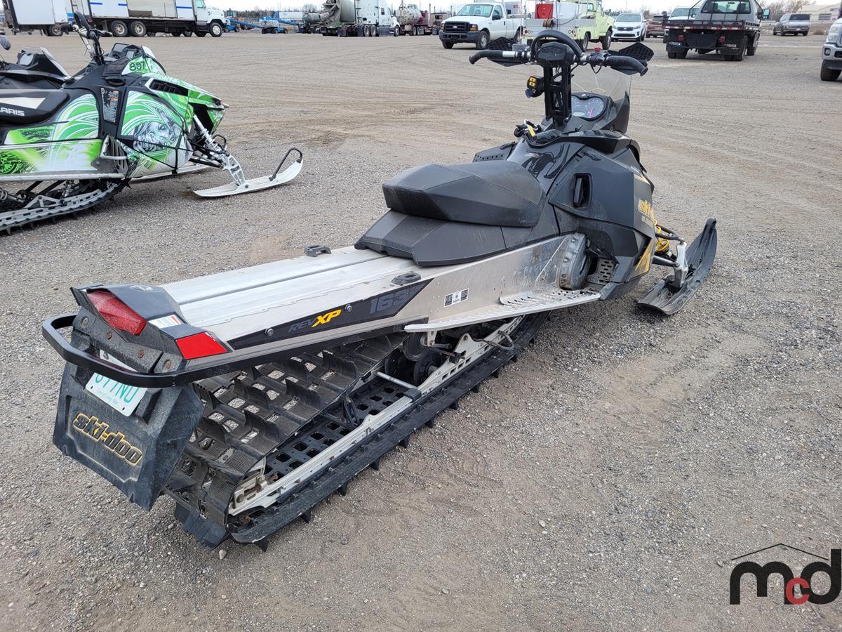 2009 SkiDoo Summit 800R Snowmobile